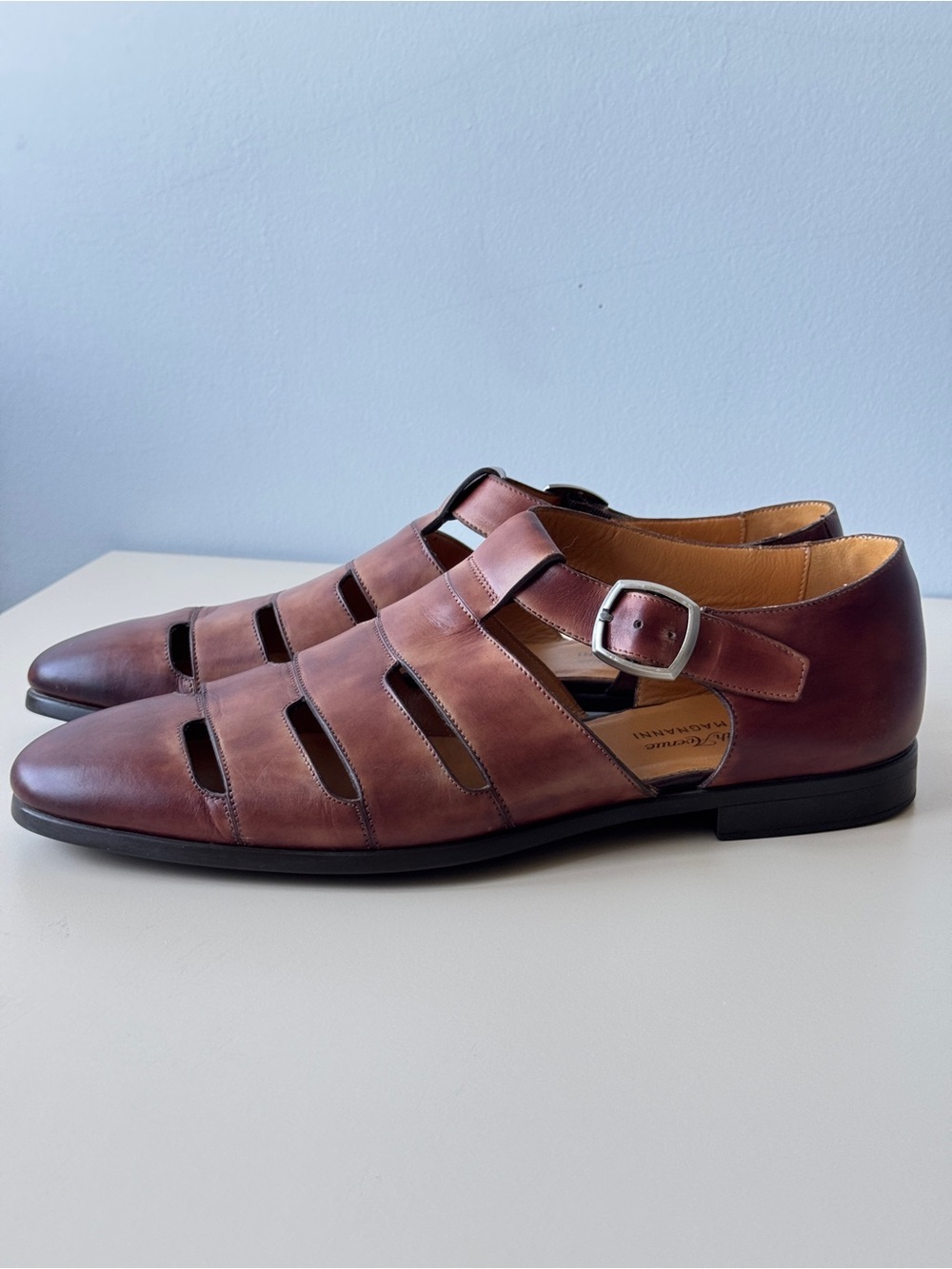 Magnanni for Saks Fifth Avenue Men's Leather Fisherman Sandals Sz 9M